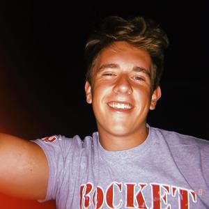 Meet your Posher, Zachary